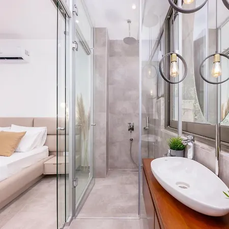 Luxury Dream 25m Large Infinity Pool Villa *