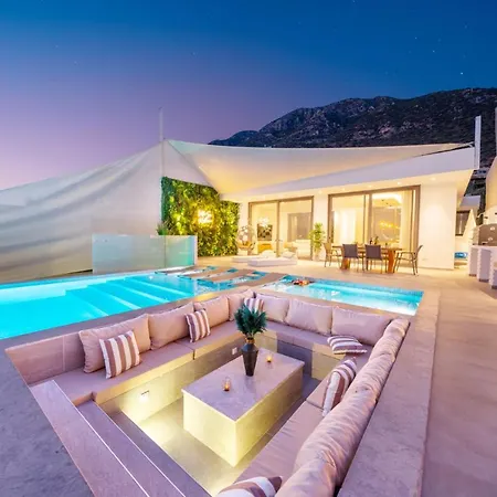 Luxury Dream 25m Large Infinity Pool Villa Kalkan